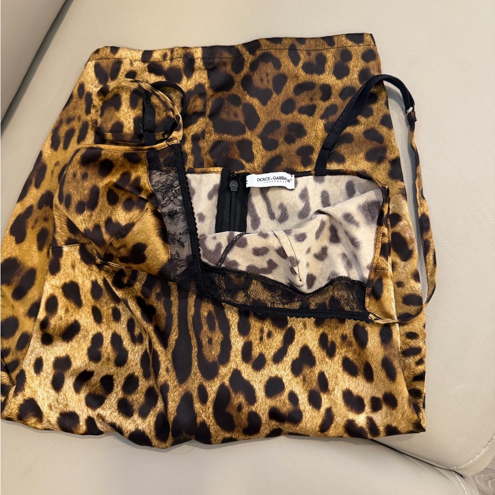 Dolce & Gabbana Gold and Black Leopard Silk Slip - Picture 3 of 5